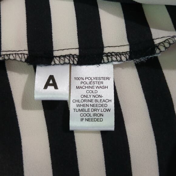 Ann Taylor LOFT medium petite adjustable sleeve black and white tunic easy care - Picture 12 of 12